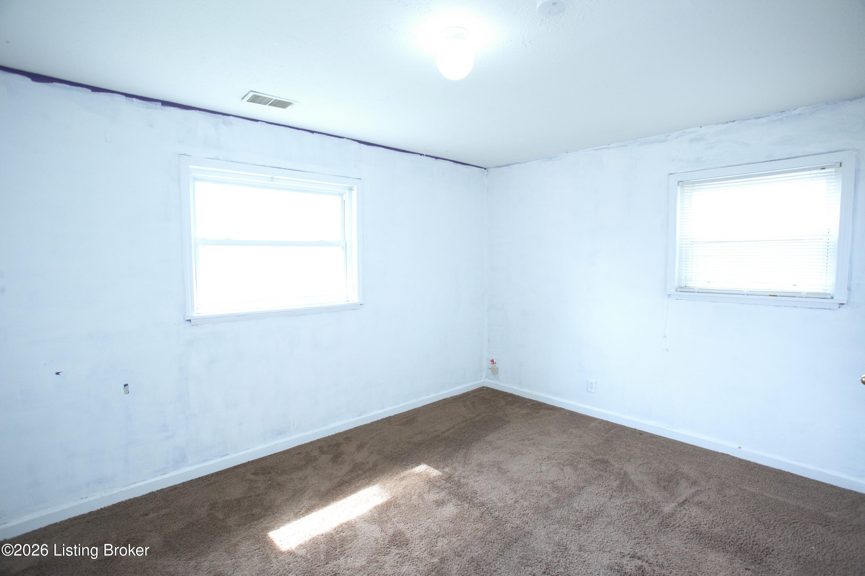 4811 Andalusia Ln