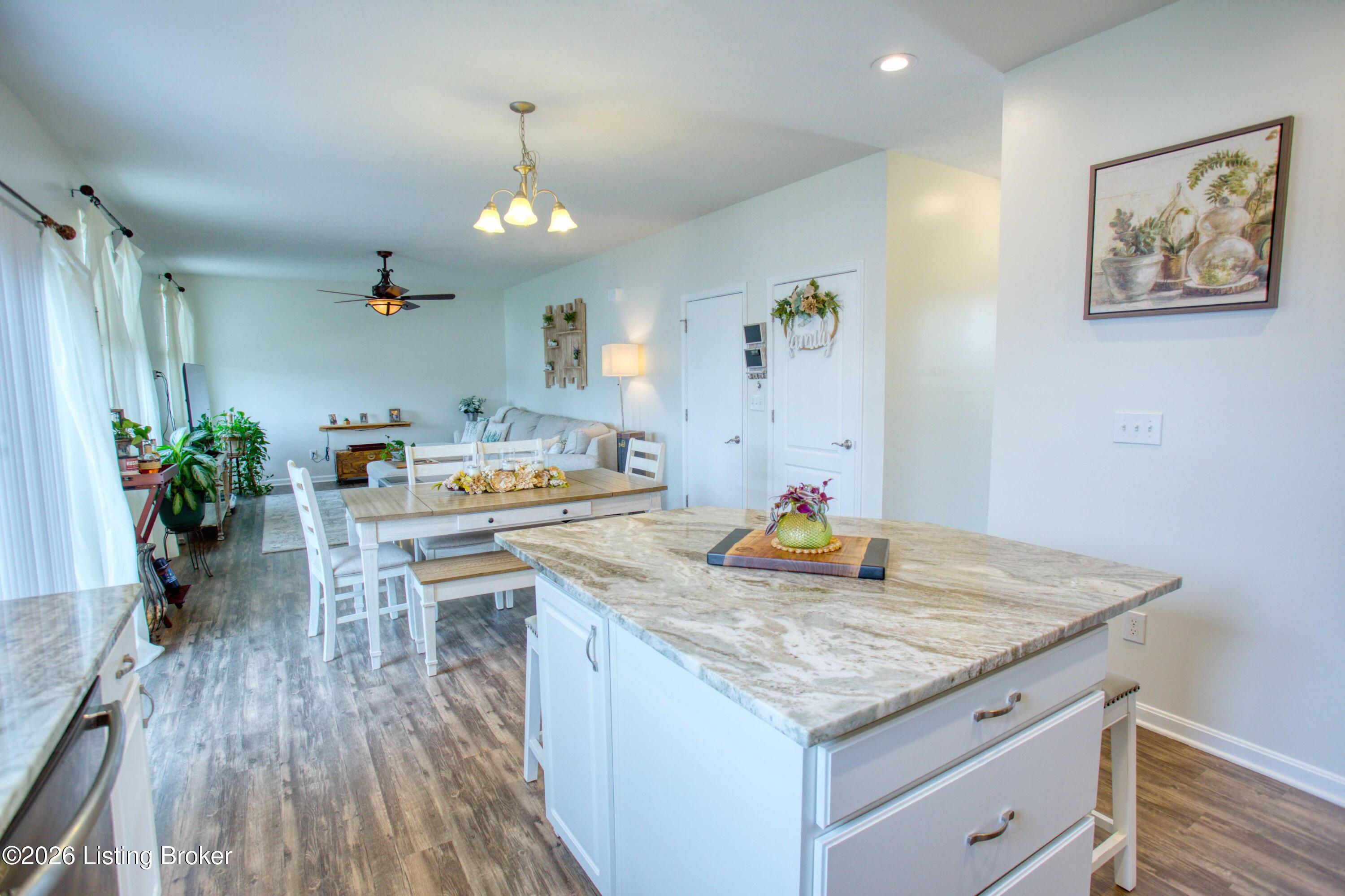 250 Saint Regis Dr