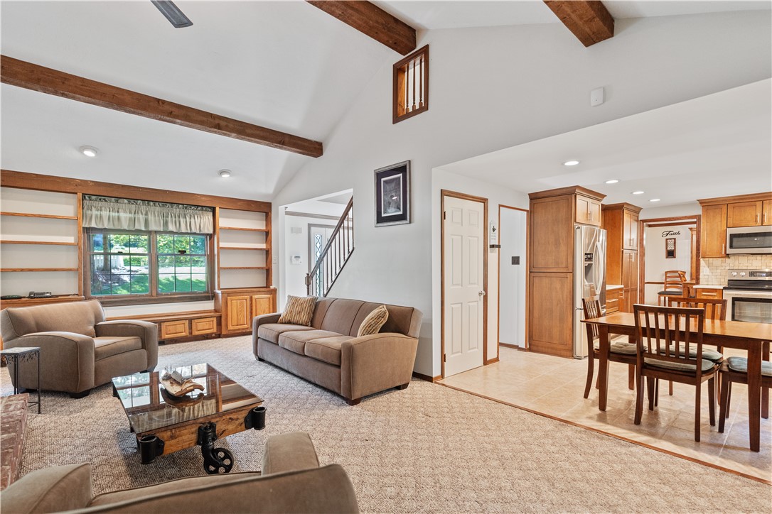 2556 Country Side Ln