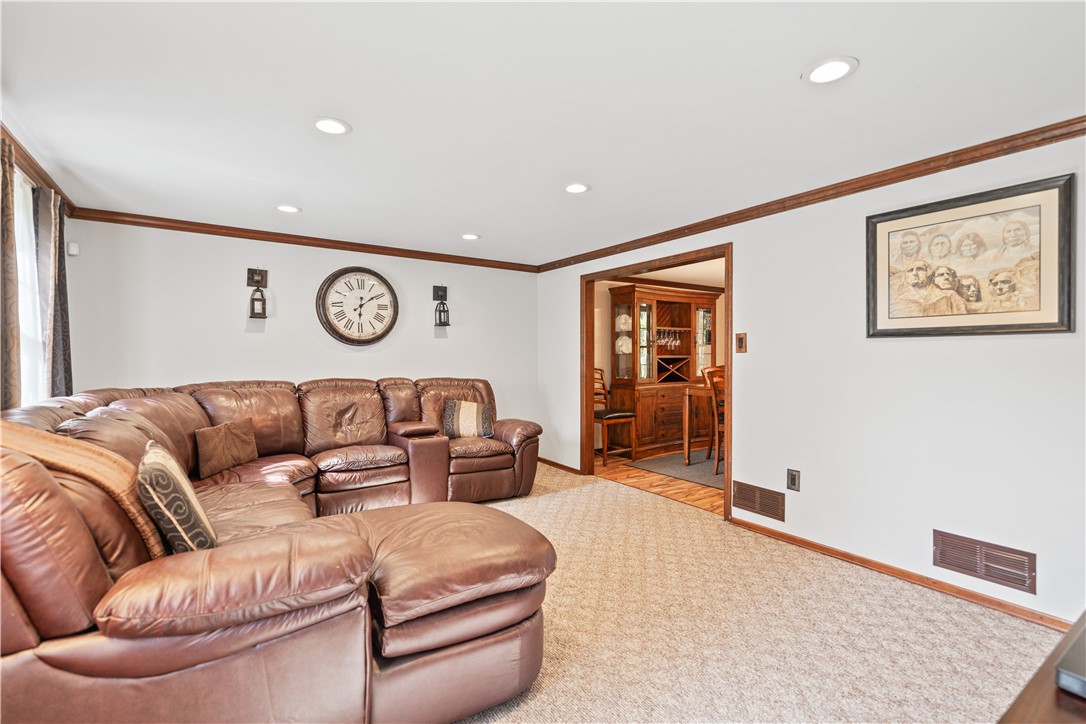 2556 Country Side Ln
