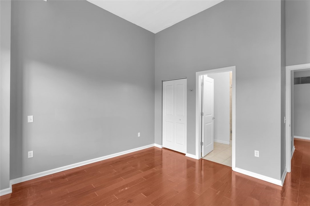 2434 Smallman St 517