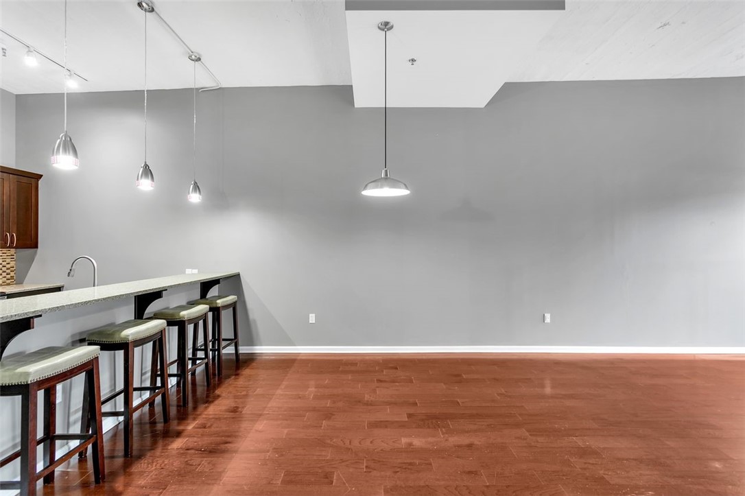 2434 Smallman St 517