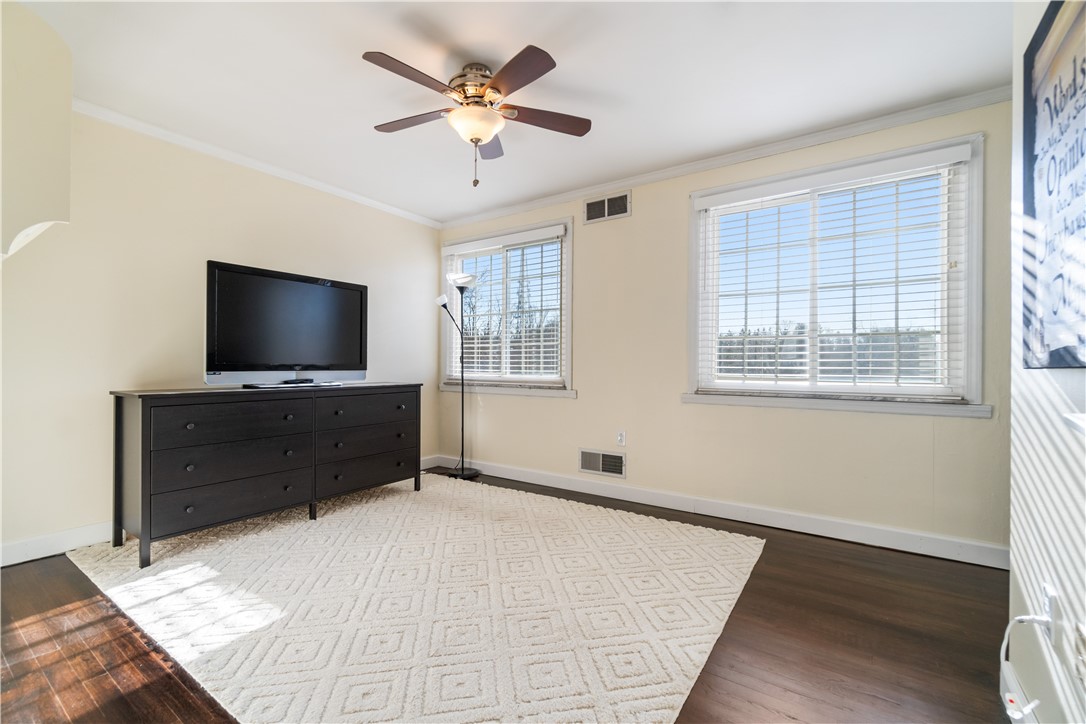 5 Oakville Drive