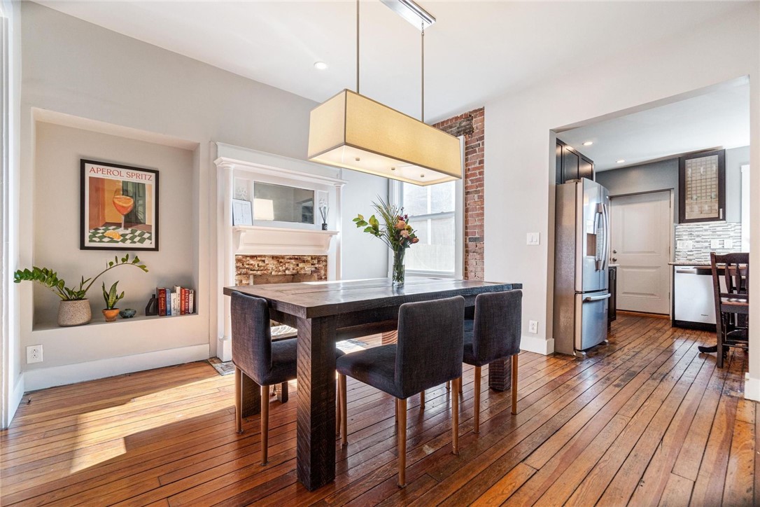 1003 Allegheny Avenue