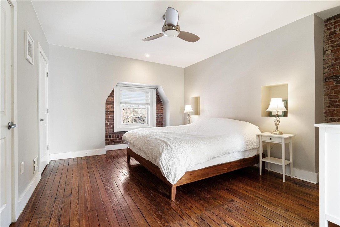 1003 Allegheny Avenue