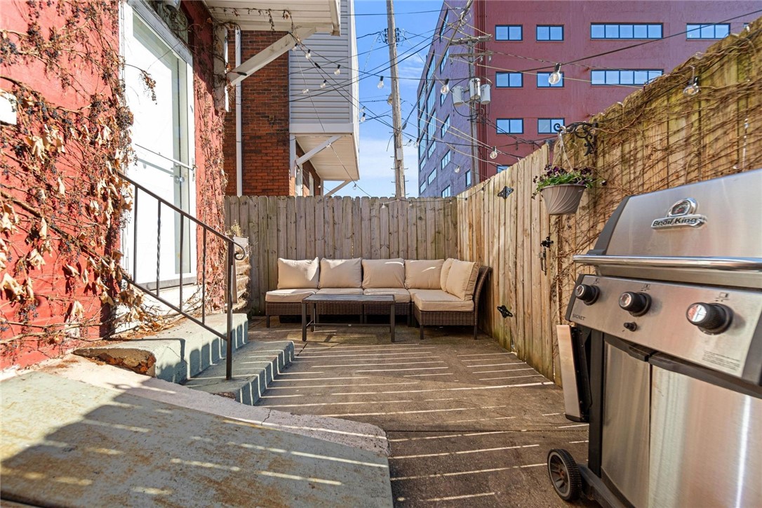 1003 Allegheny Avenue