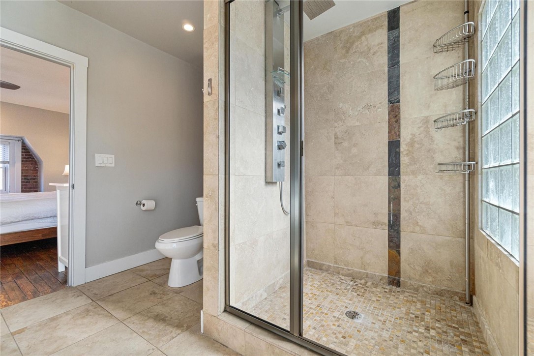 1003 Allegheny Avenue