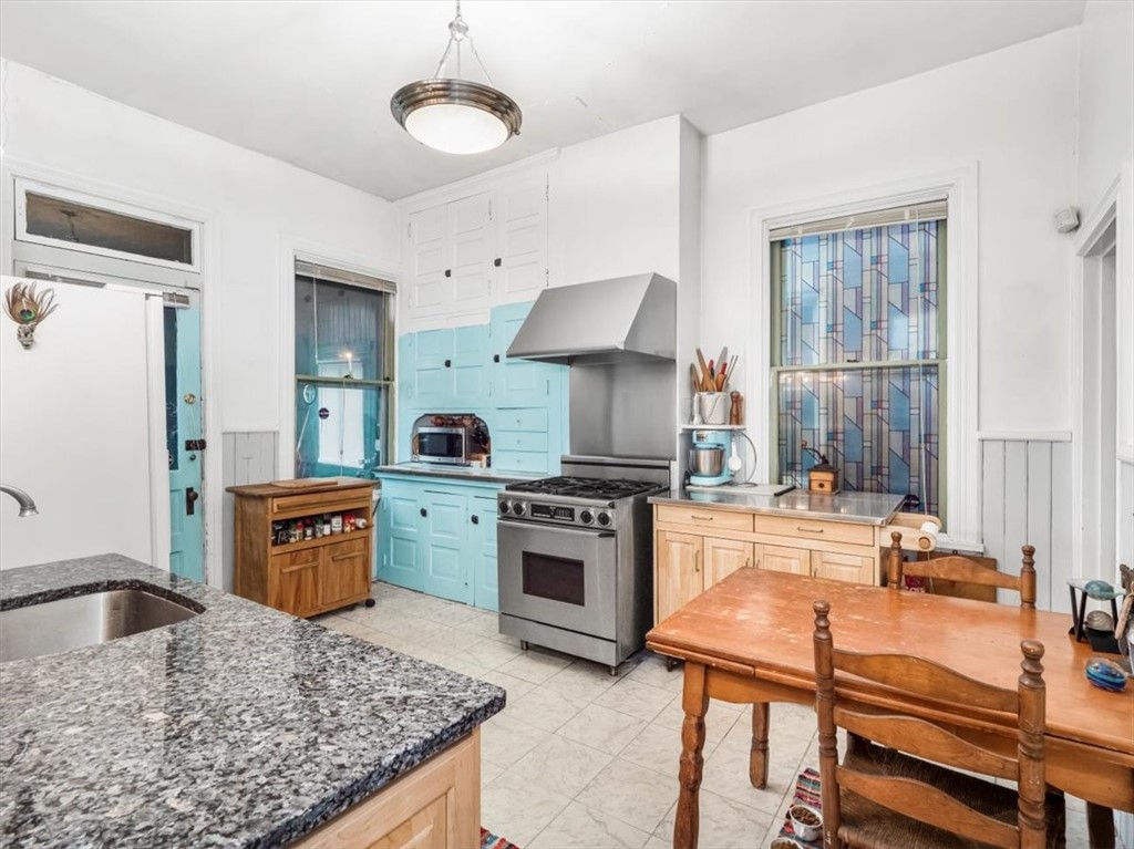 318 S Atlantic Avenue