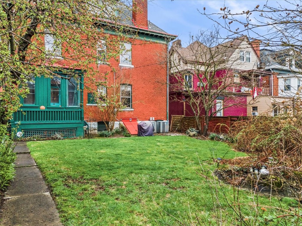 318 S Atlantic Avenue