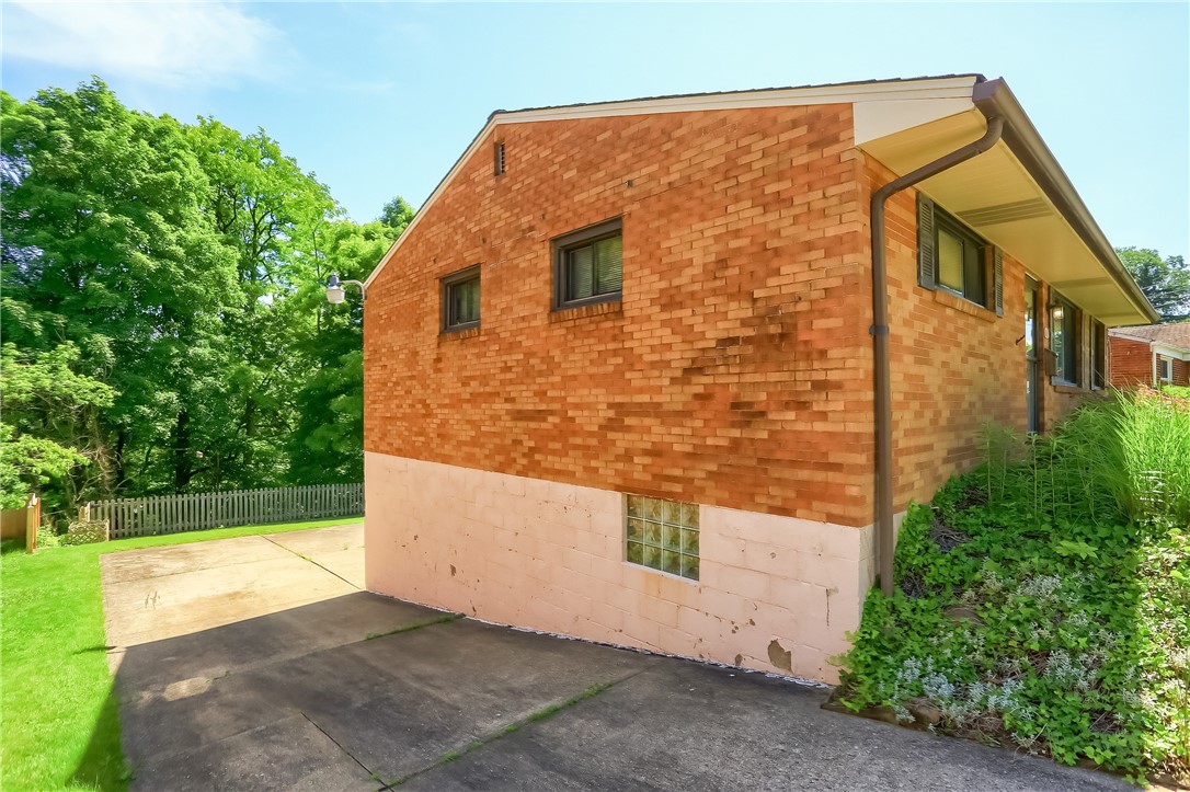 3631 Wallace Drive