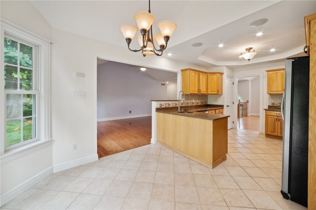 450 Sharon Rd