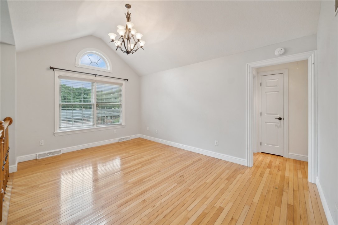 450 Sharon Rd