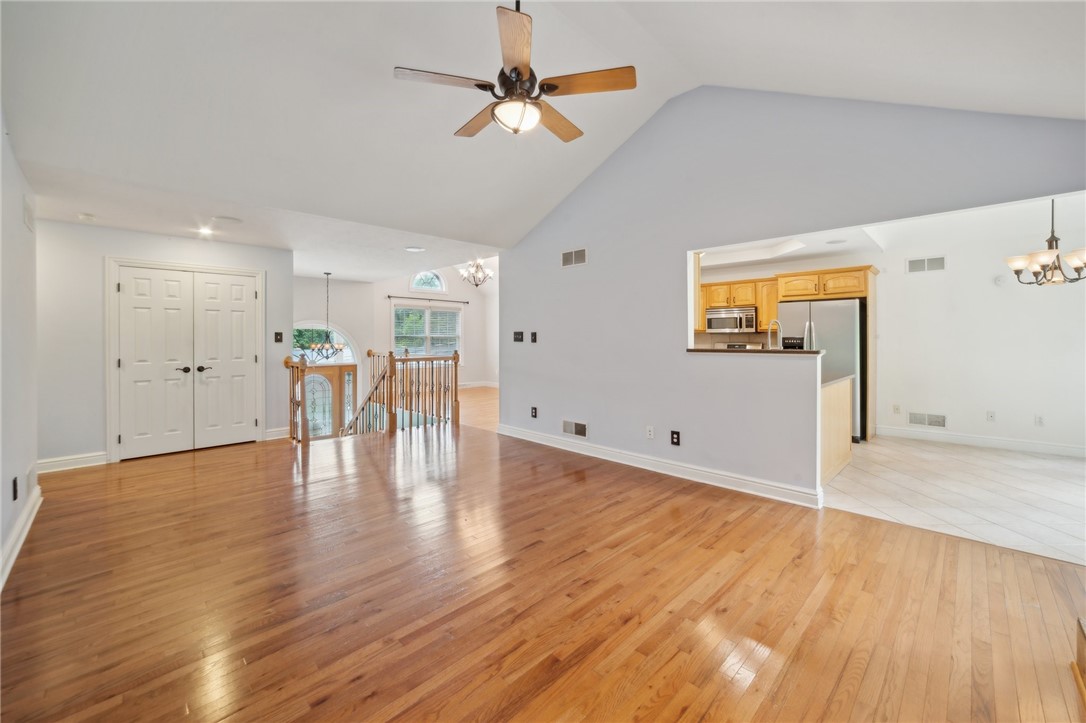450 Sharon Rd