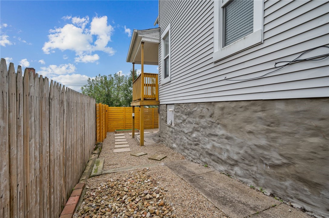 207 Midland Avenue