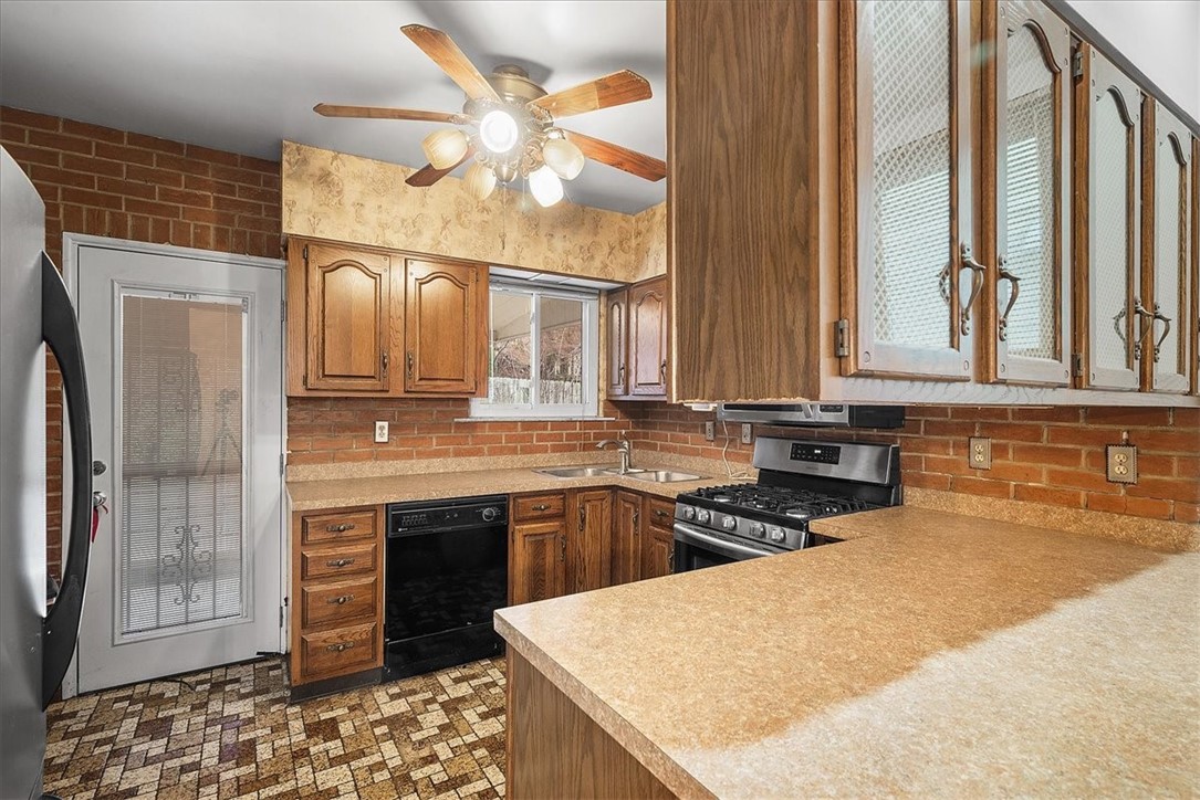 5520 Kentucky Avenue