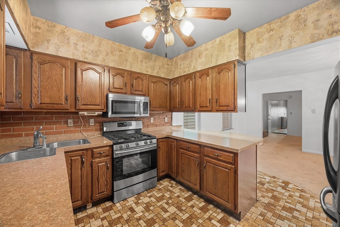 5520 Kentucky Avenue