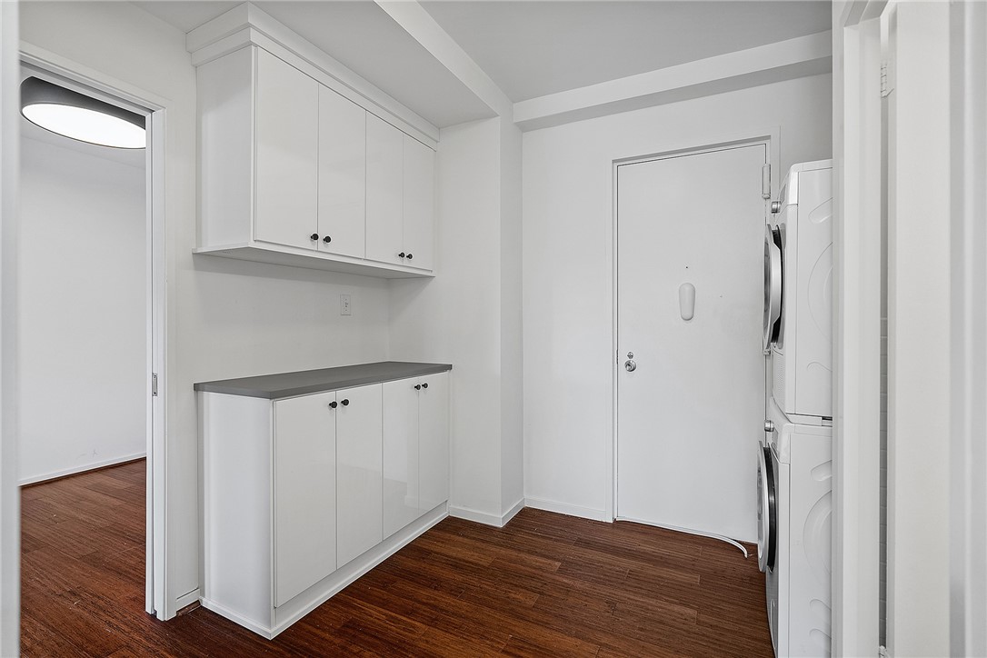 320 Fort Duquesne Boulevard 6F