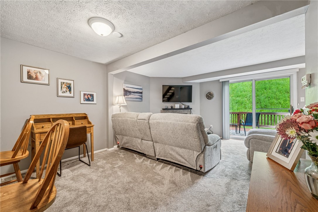 226 Green Ct