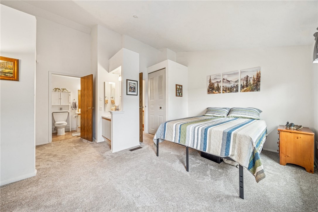 226 Green Ct