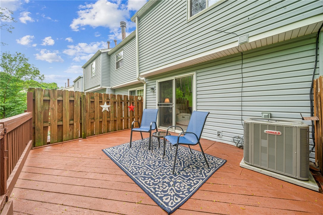 226 Green Ct
