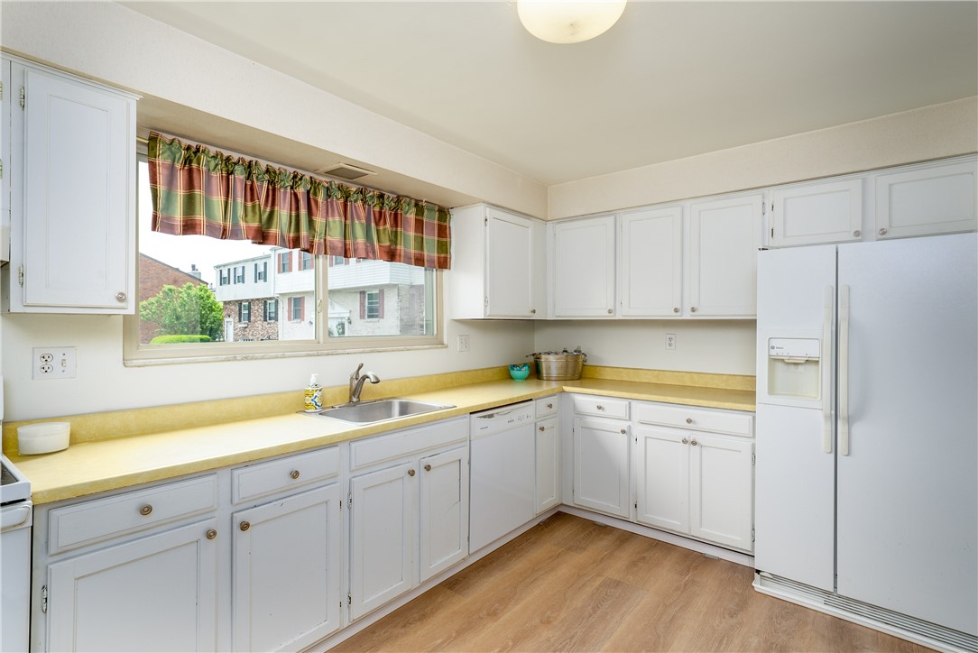 3131 Cheltenham Ct