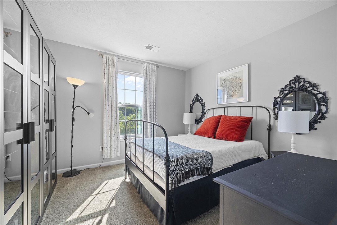 5250 Lantern Hill Extension