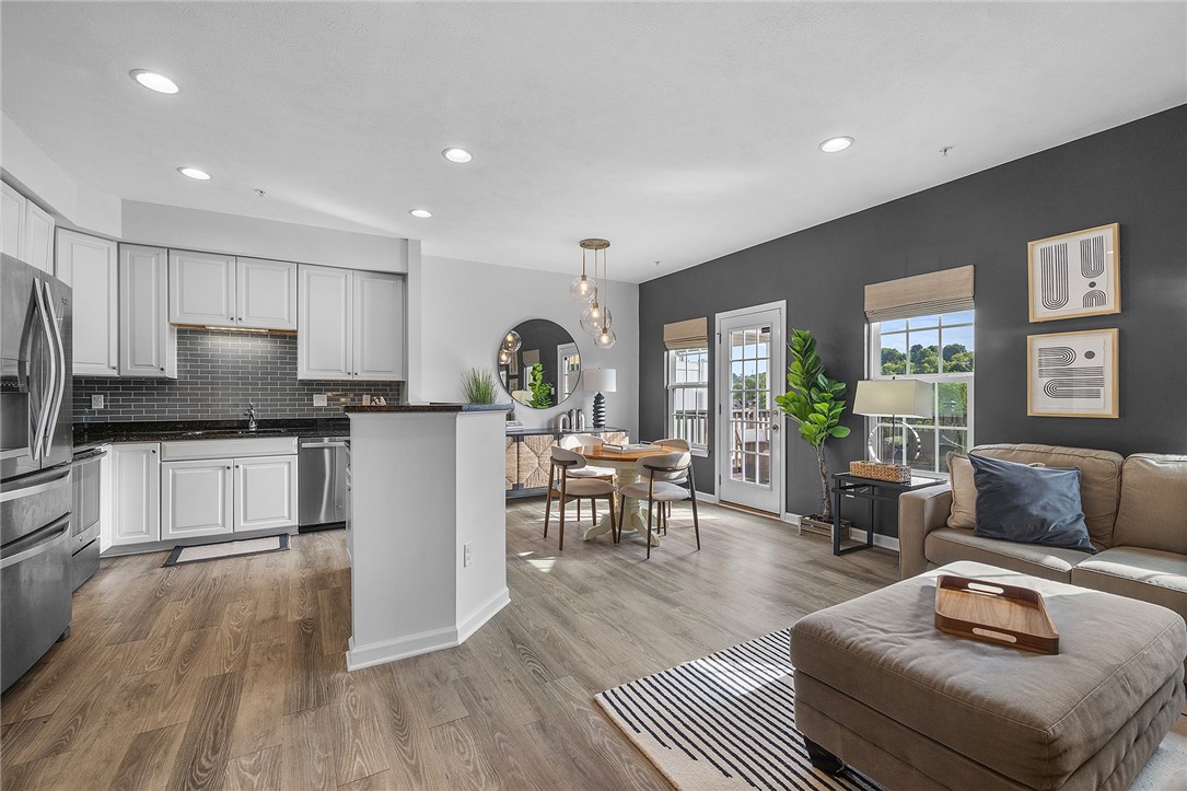 5250 Lantern Hill Extension