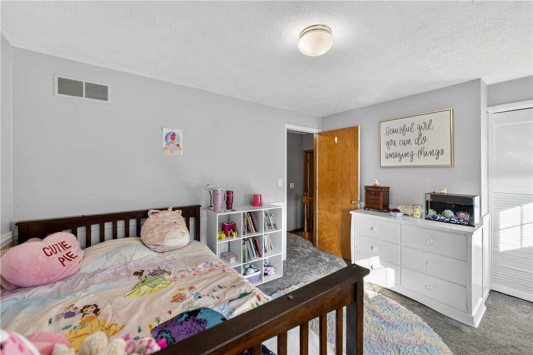 10107 Deer View Point