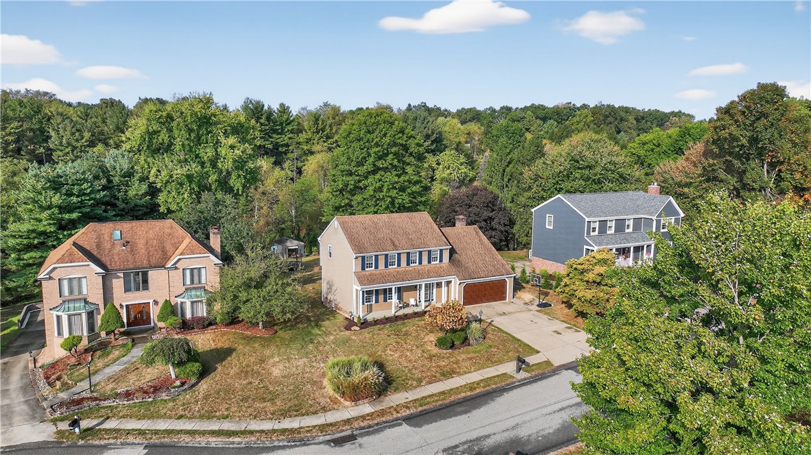 10107 Deer View Point