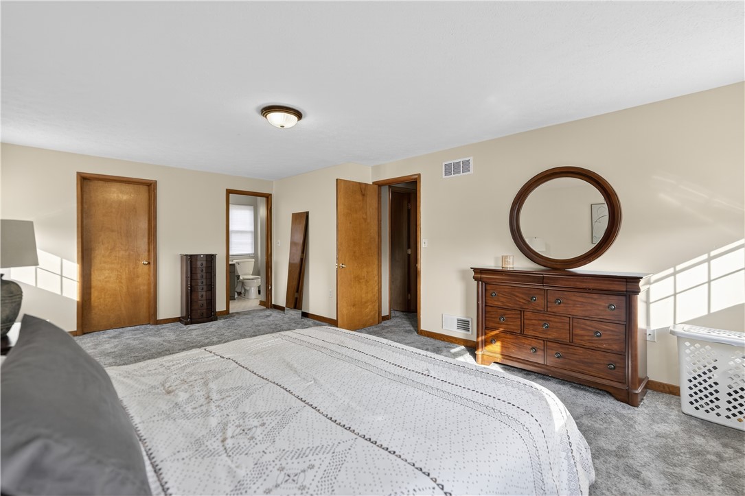 10107 Deer View Point