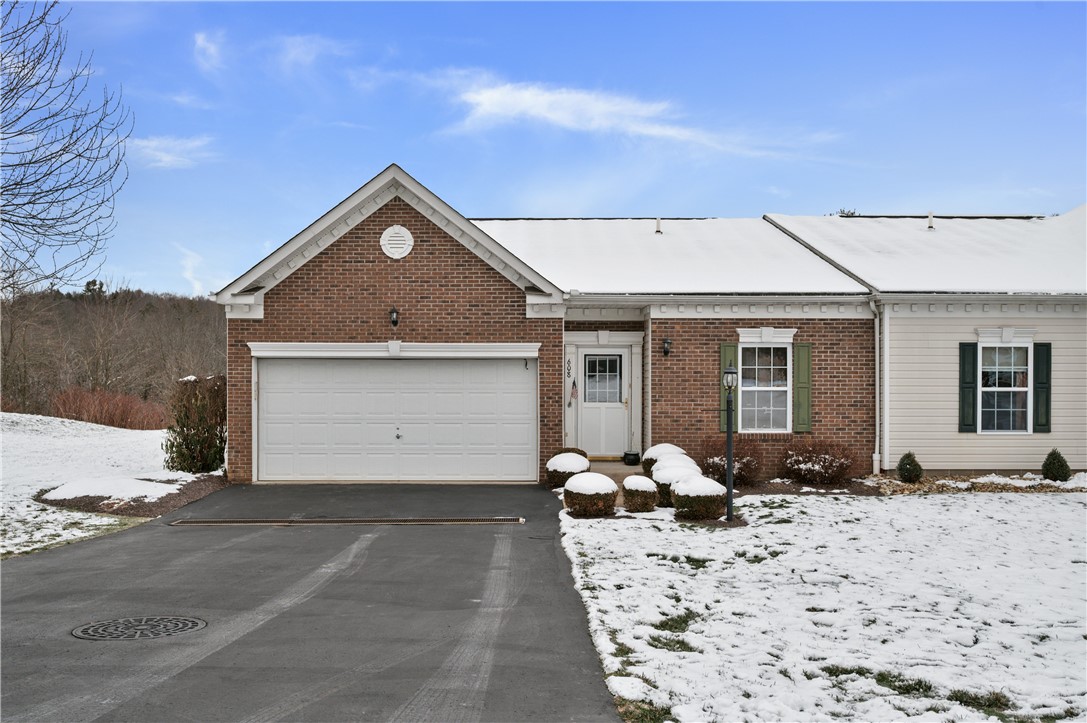 608 Whispering Pines Dr