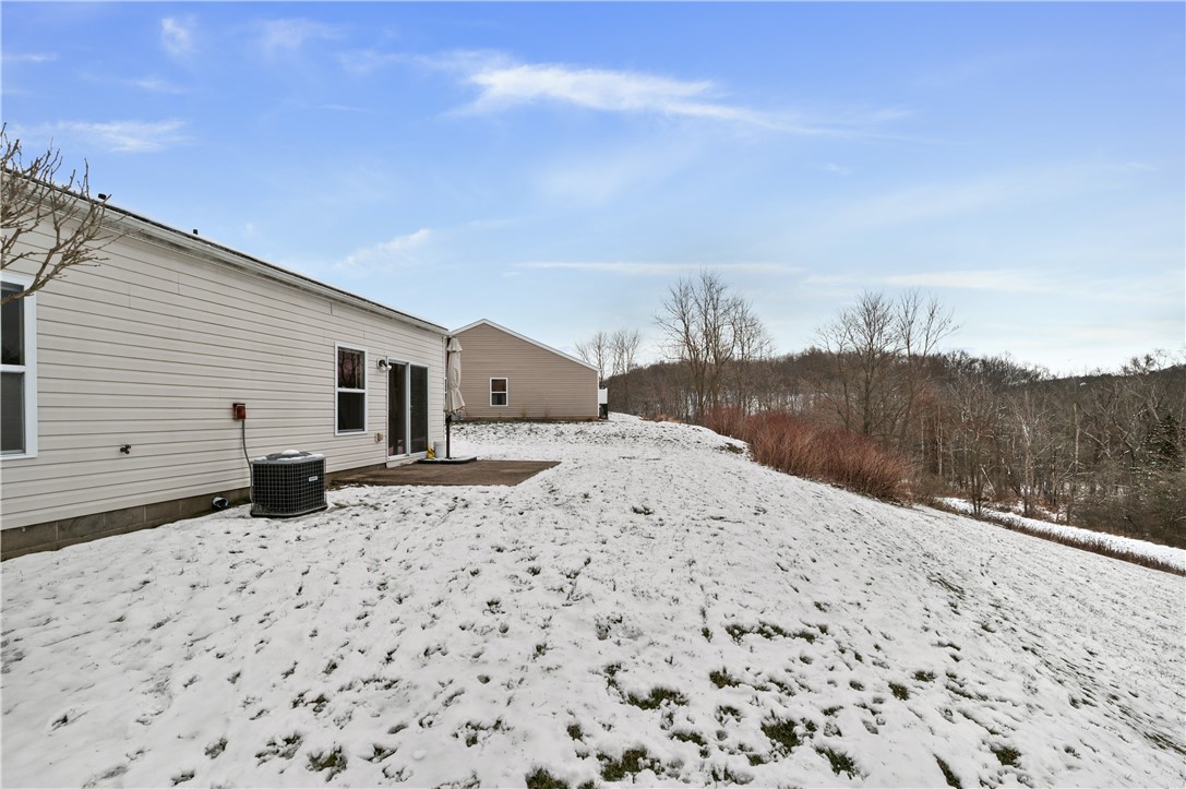 608 Whispering Pines Dr