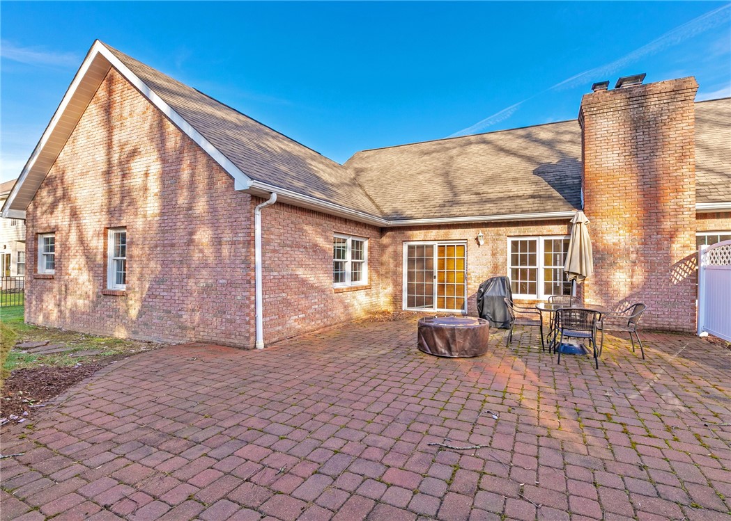 1031 Lexington Drive