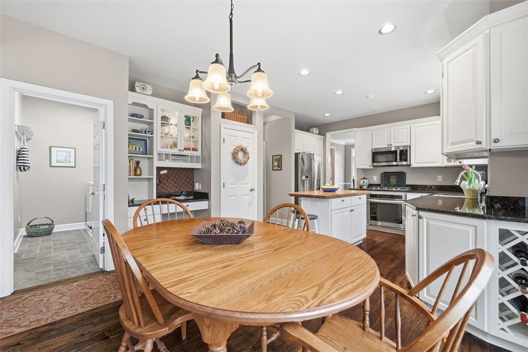 121 Drake Drive