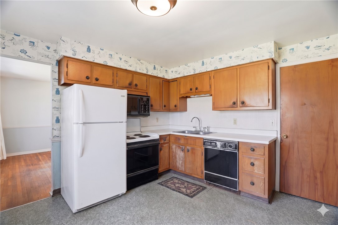 108 Oxbridge Dr