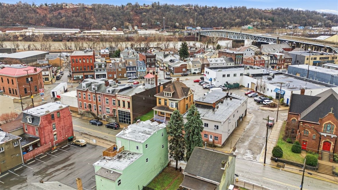 215 N Main Street