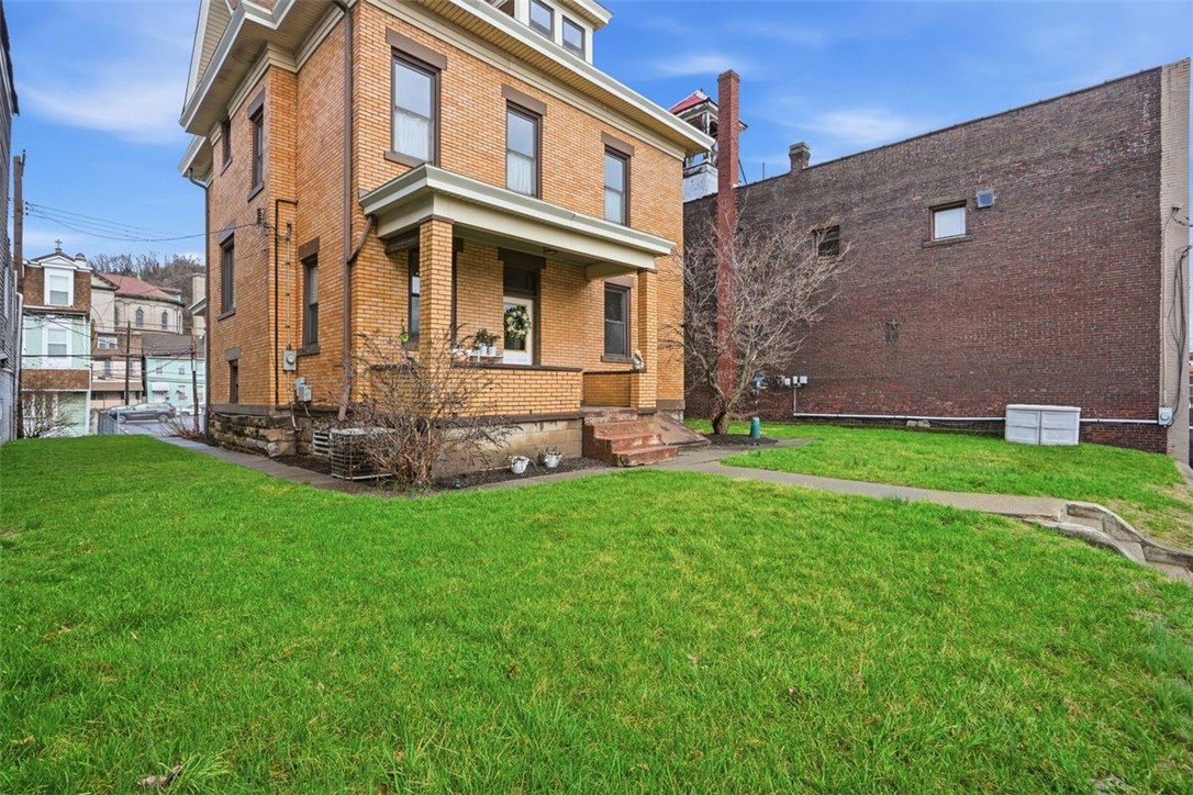 215 N Main Street