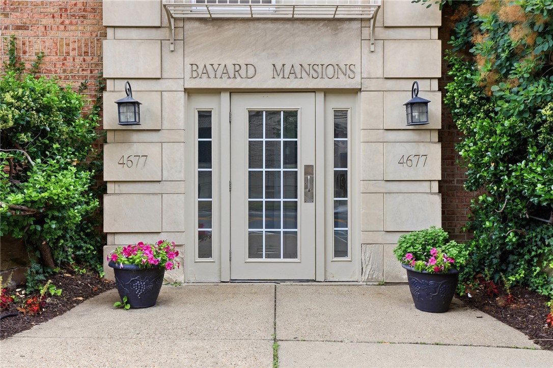 4677 Bayard St 204