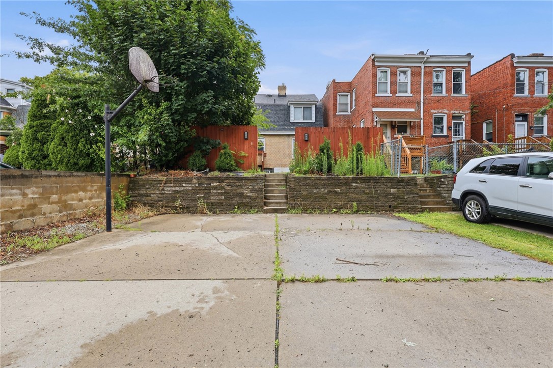 1315 Mississippi Ave