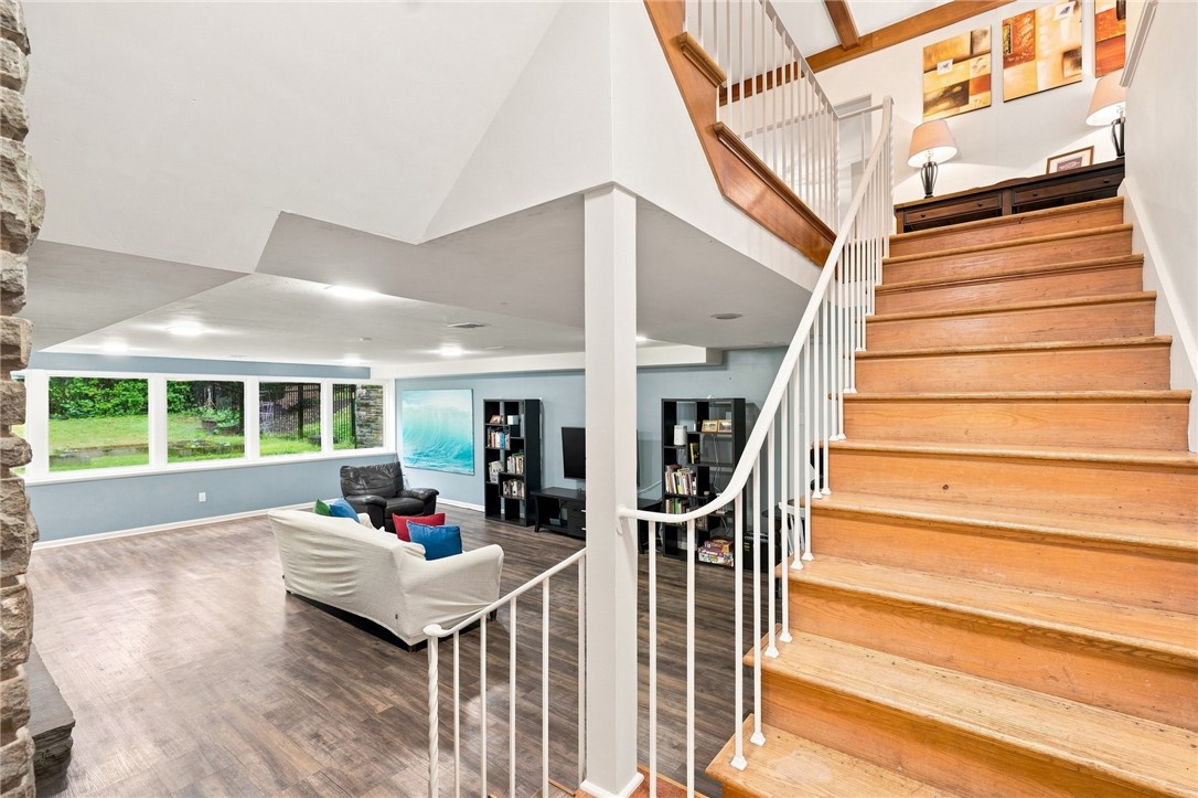 101 Tomahawk Drive