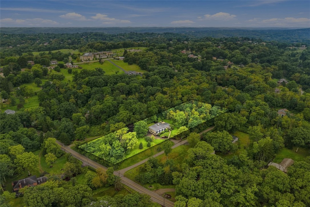 101 Tomahawk Drive