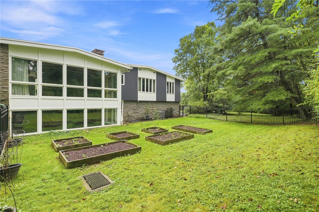 101 Tomahawk Drive