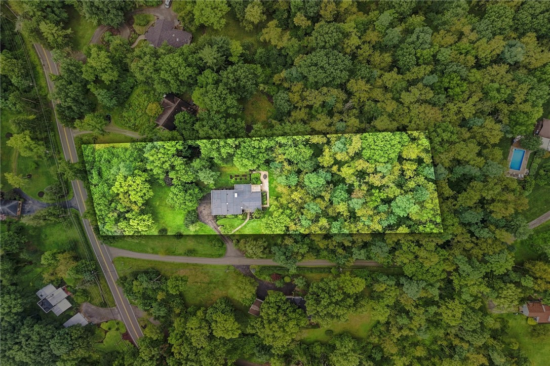 101 Tomahawk Drive