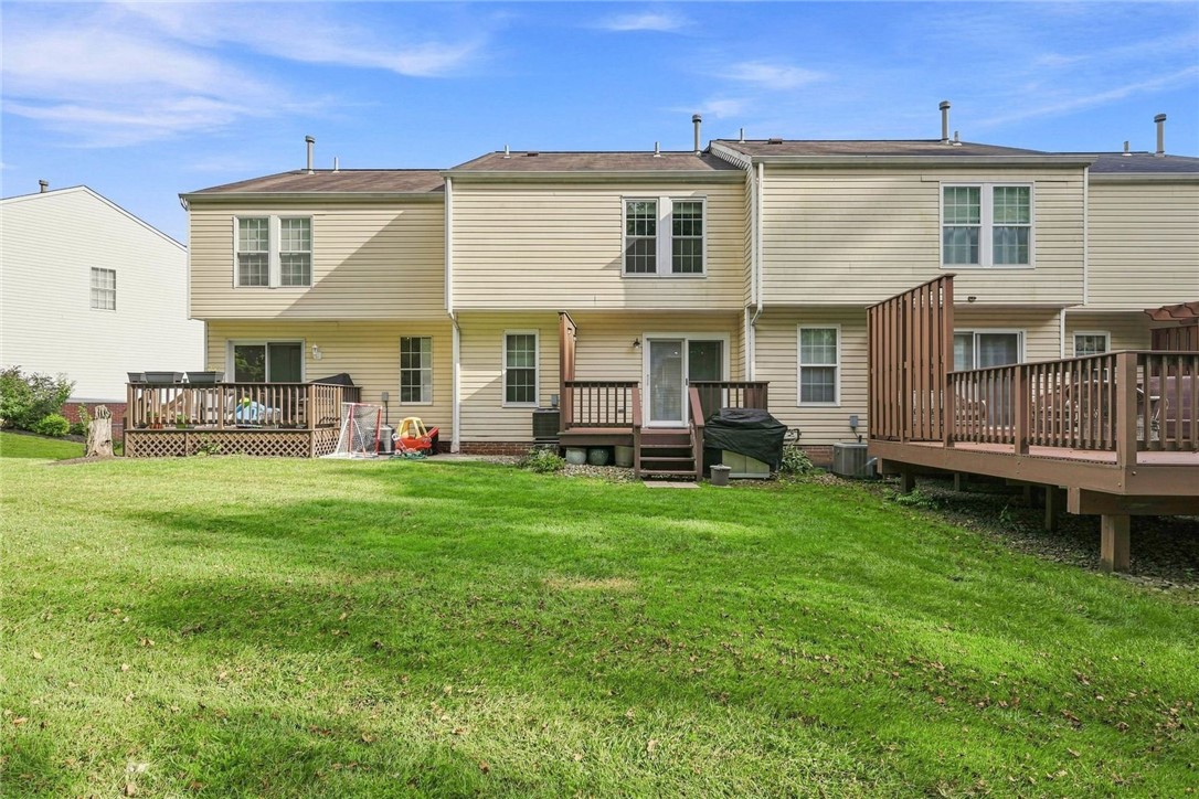 2787 Drake Ct