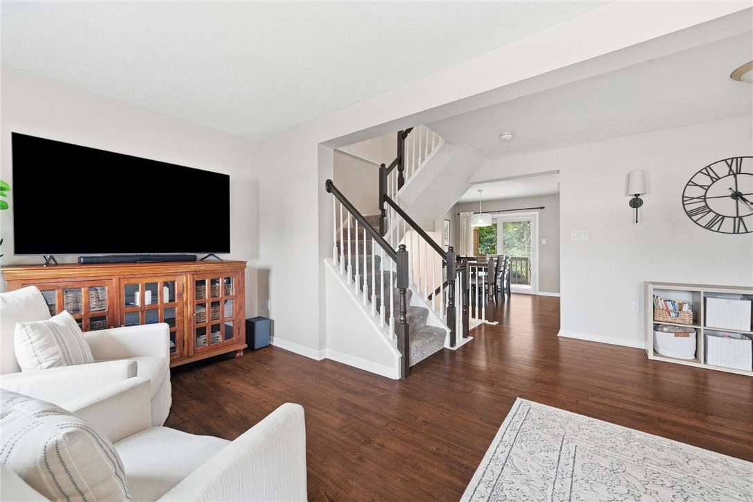 2787 Drake Ct