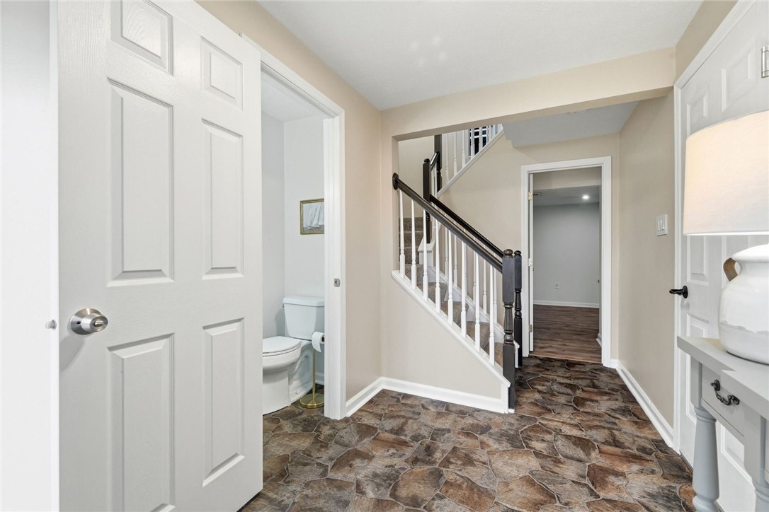 2787 Drake Ct