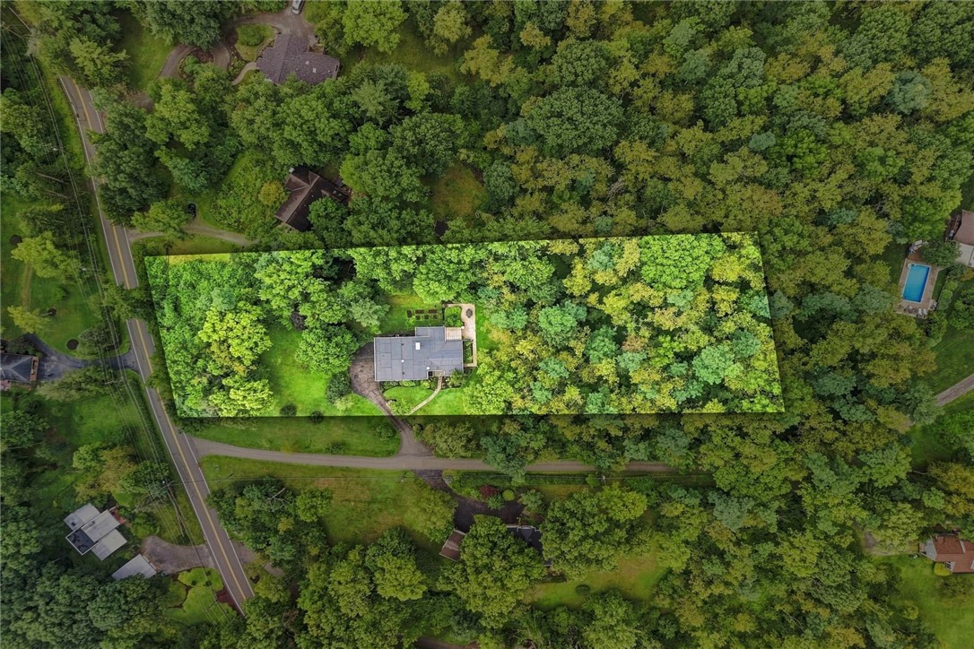 101 Tomahawk Drive