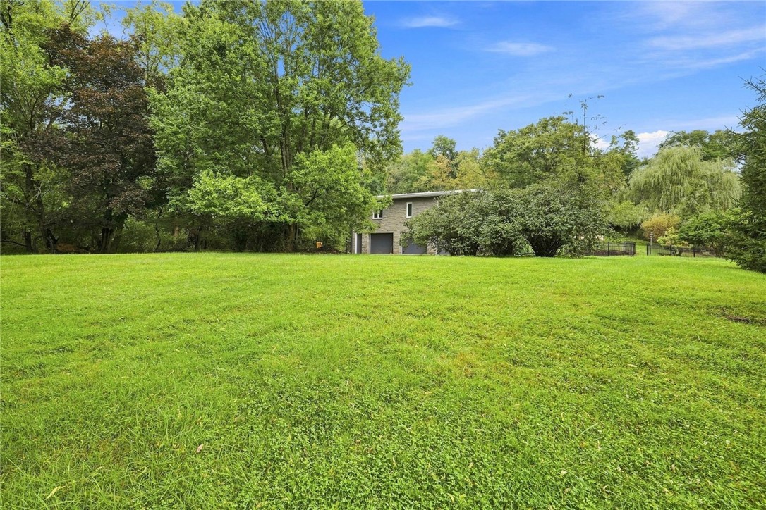 101 Tomahawk Drive