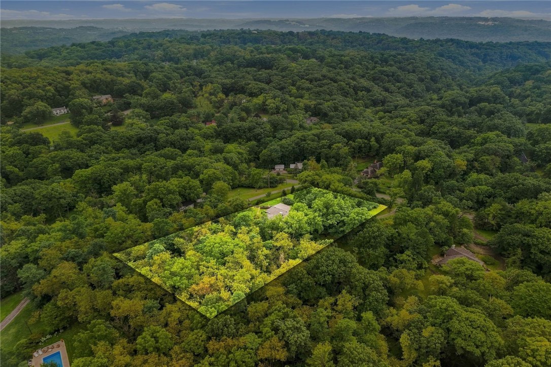 101 Tomahawk Drive
