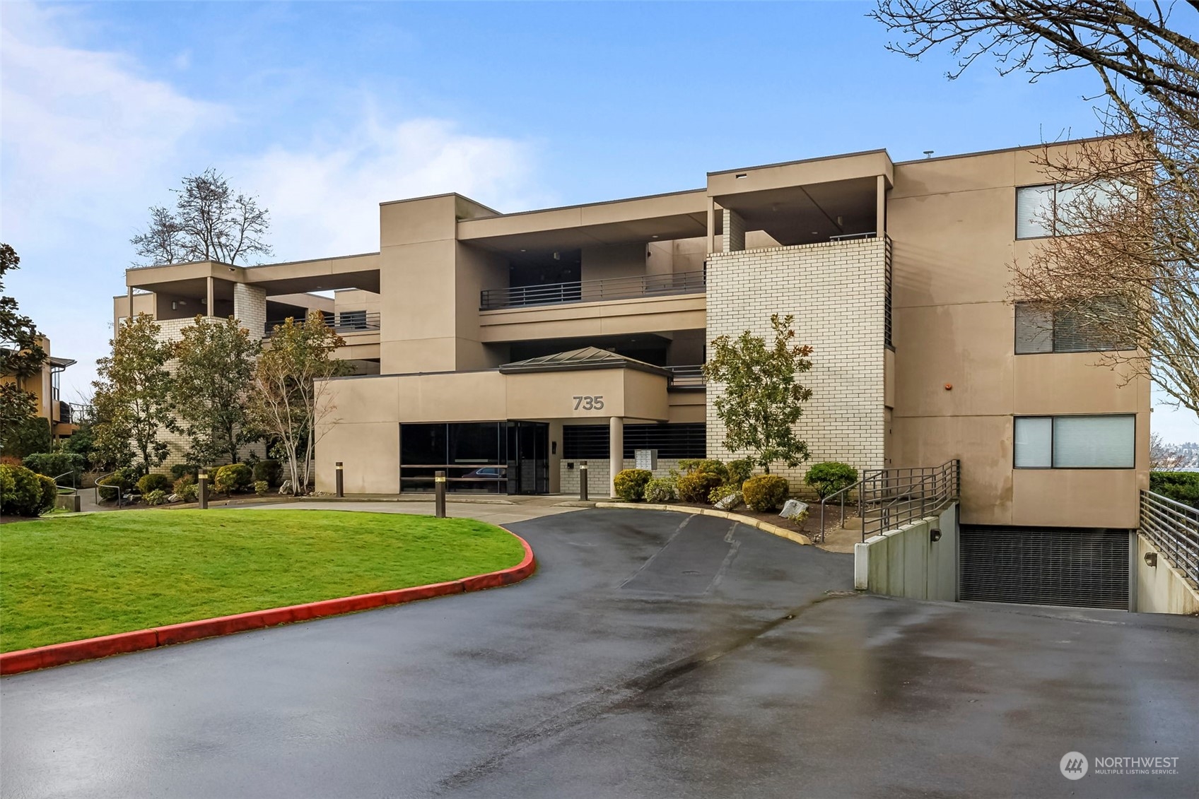 735 1st Street S #201